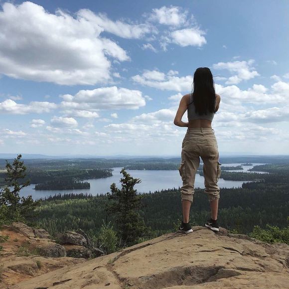 Meet your Posher, Sheilynn - Picture 1 of 1